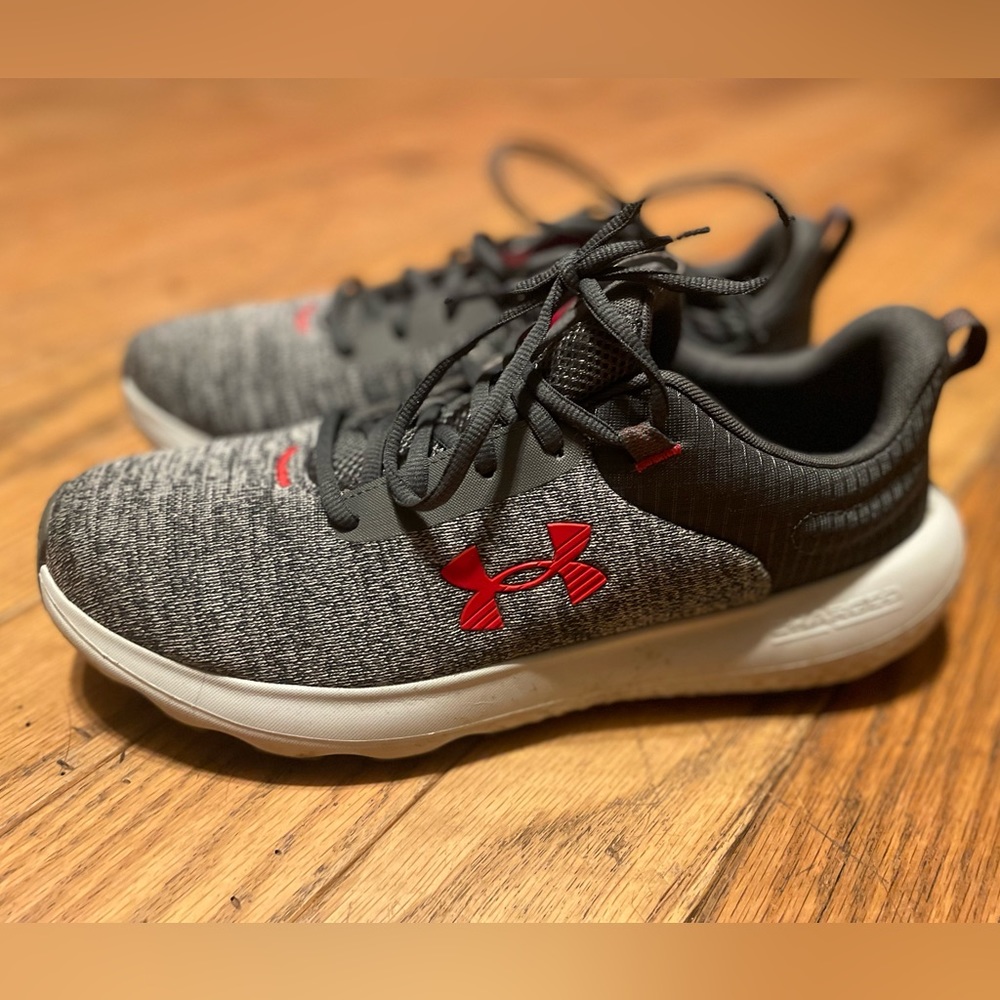 Men's UA Charged Revitalize Running Shoes - Size 11 NEW!